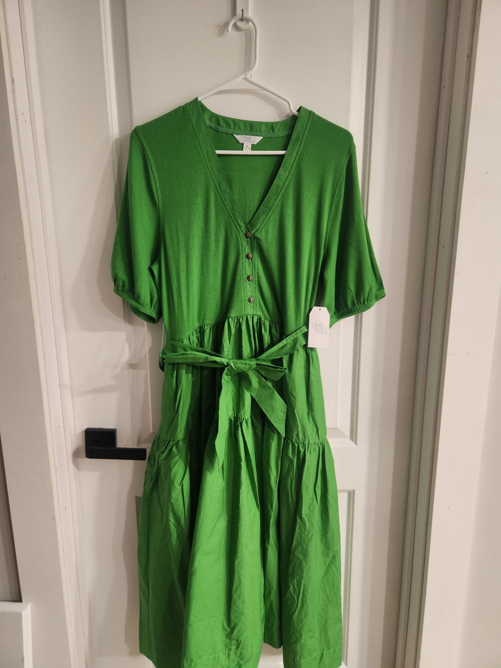 Womens V-Neck Green Tiered Dress with Waist Tie